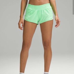 Lululemon hotty hot shorts pistachio